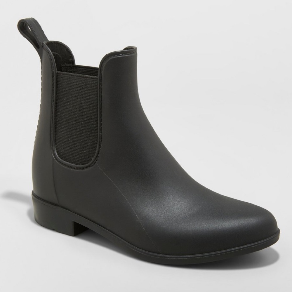 NWT Chelsea Rain Boots